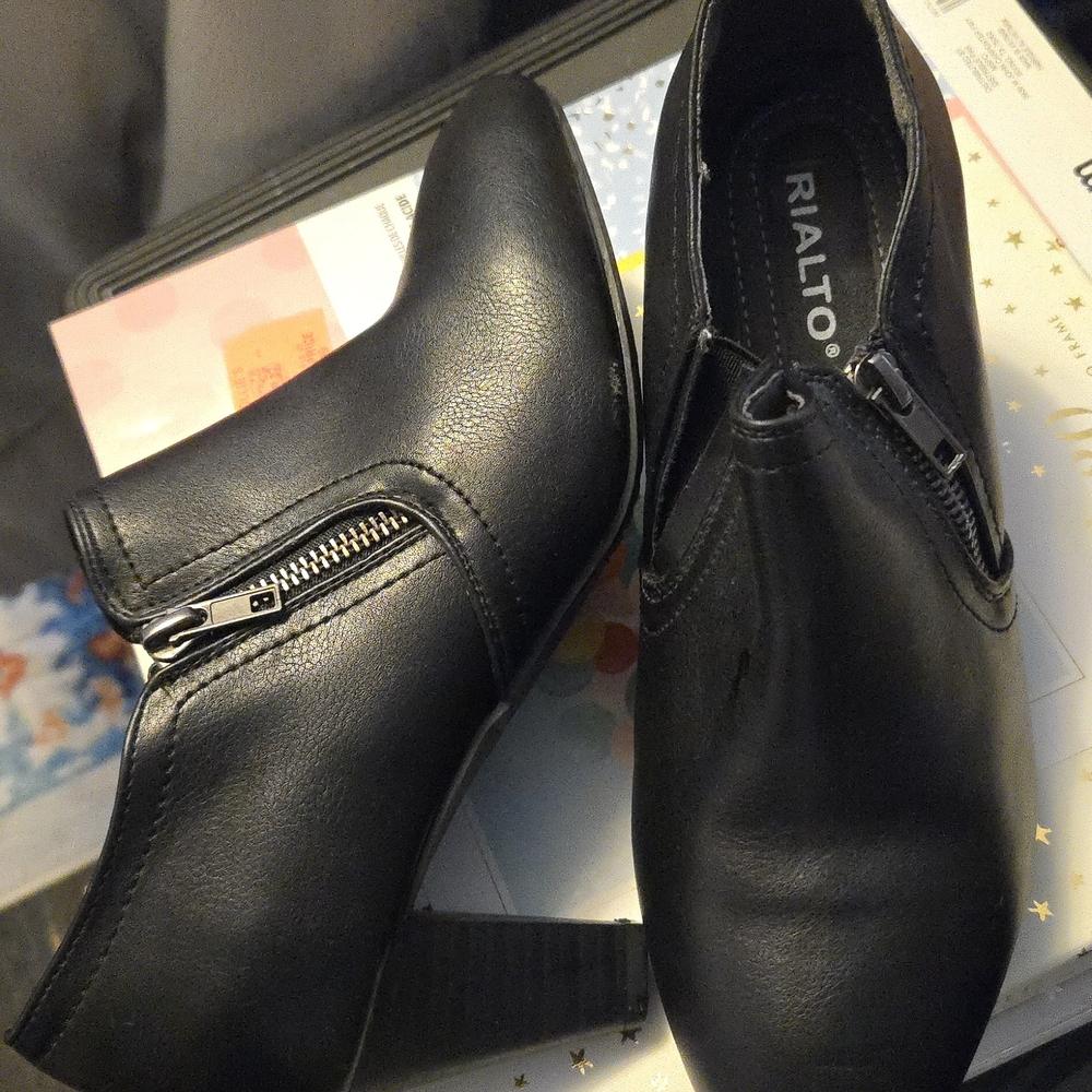 Rialto Black Ankle Boots with Zipper